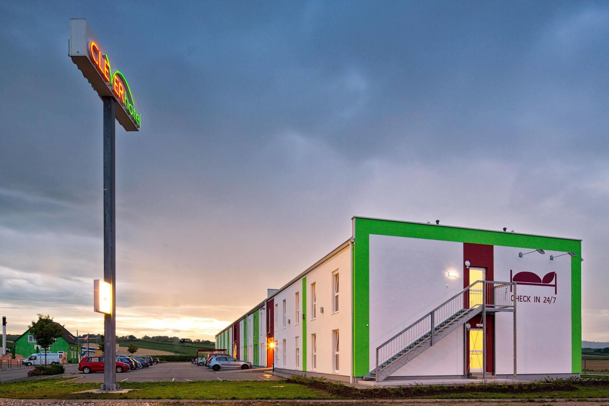 Cleverhotel Hotel
