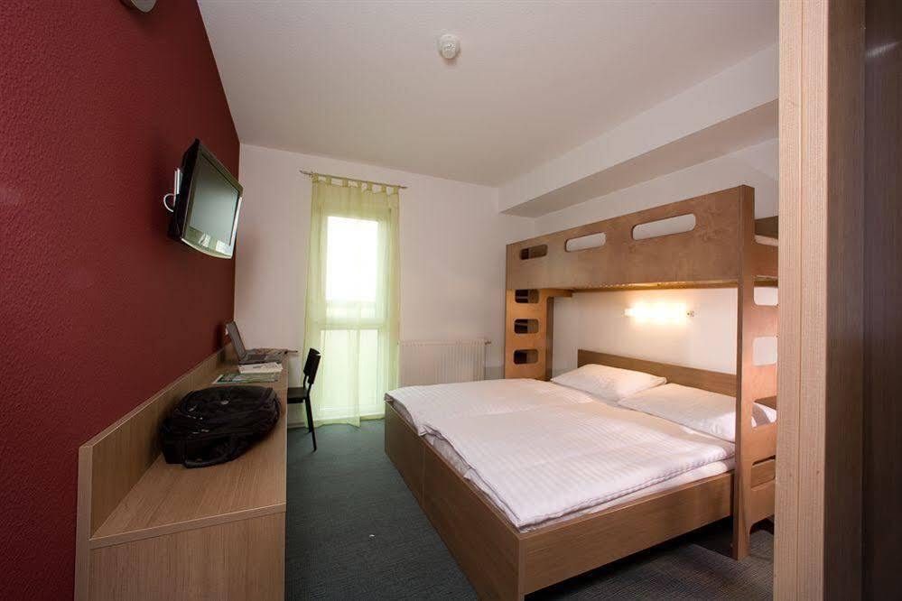 Cleverhotel Hotel 3*